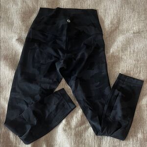 Lululemon Black Camouflage Leggings